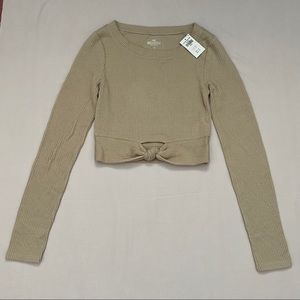 Hollister Long Sleeve Crop Top